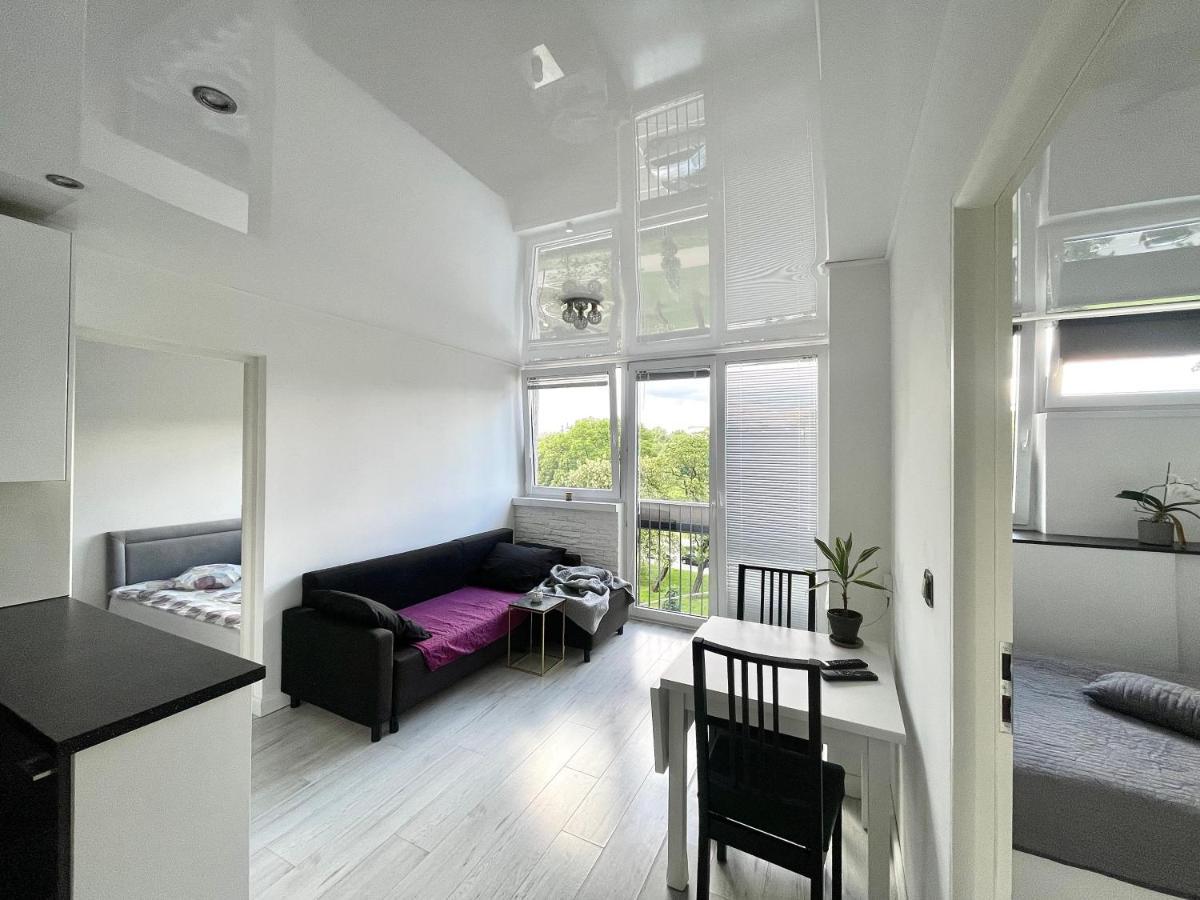 Sasi - Cozy Apartment For 6 People In Centre Varşova Dış mekan fotoğraf